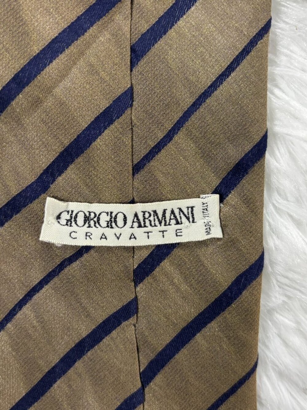 Vintage Giorgio Armani Cravatte Italy Silk Olive Brown Navy Stripe Tie 3.75x56